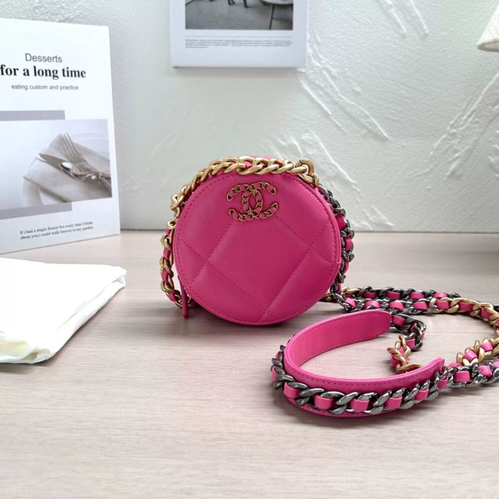Chanel Women Pre-Loved Bag Very Good Condition